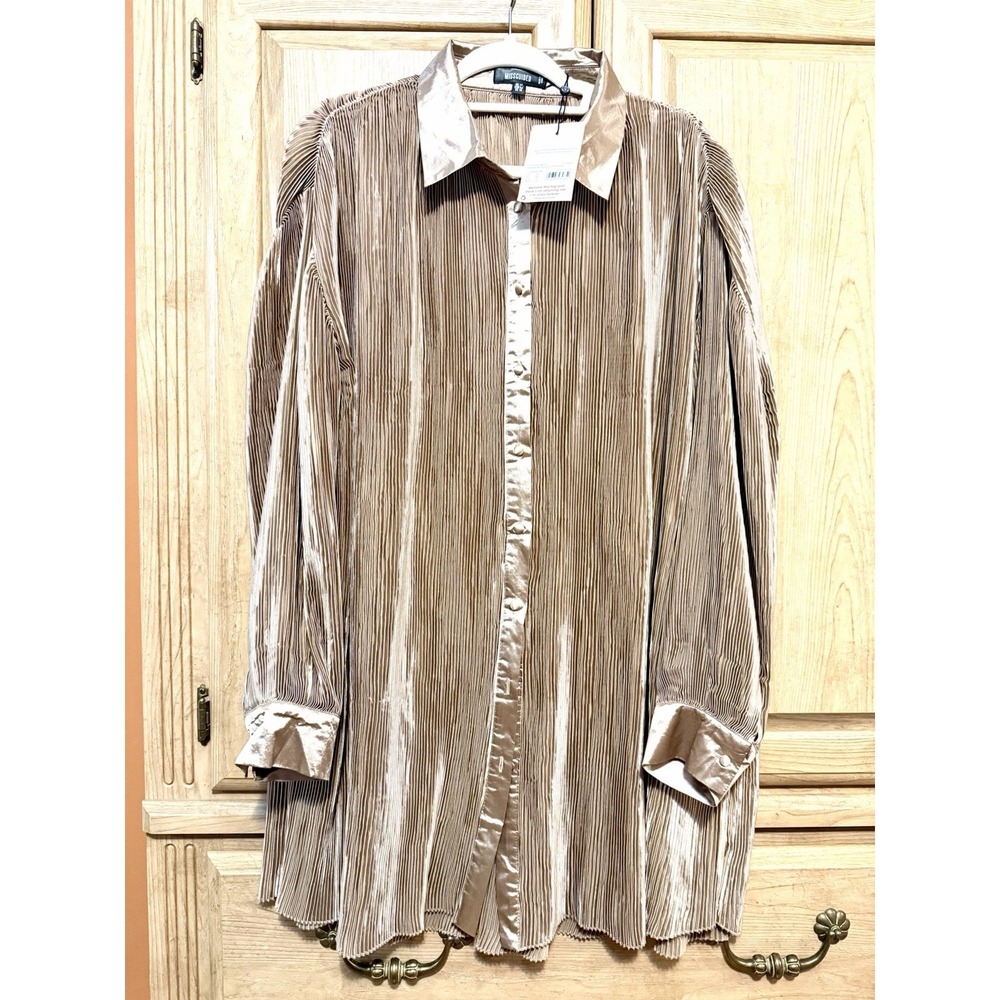 Missguided Gold/Champagne Premium Satin Metallic Plisse Oversized Shirt Size 10‎